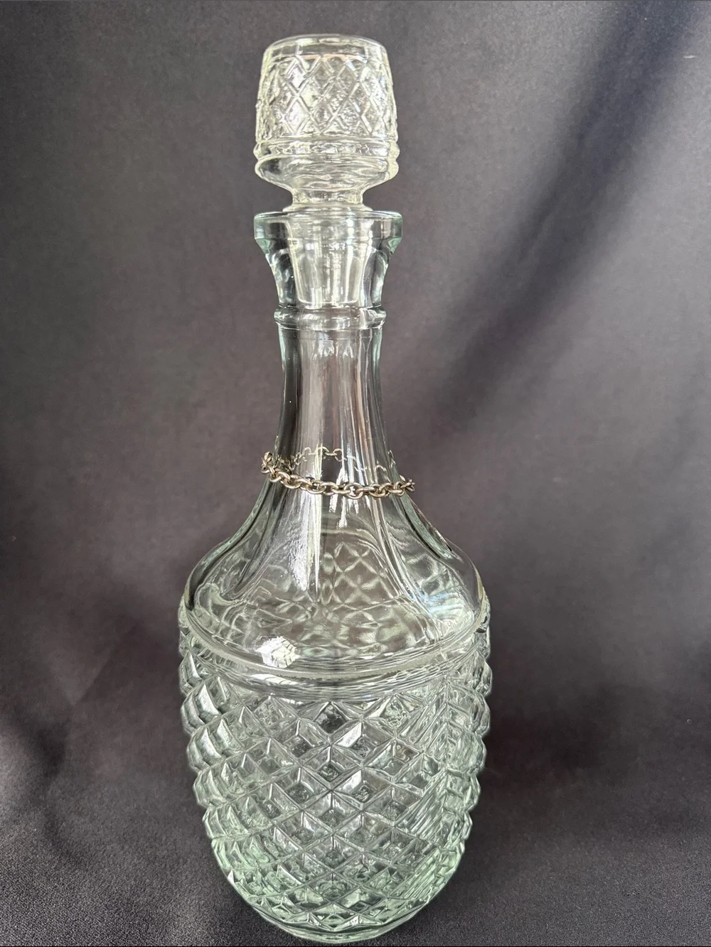 Clear Glass Scotch Decanter with Etched Diamond Pattern